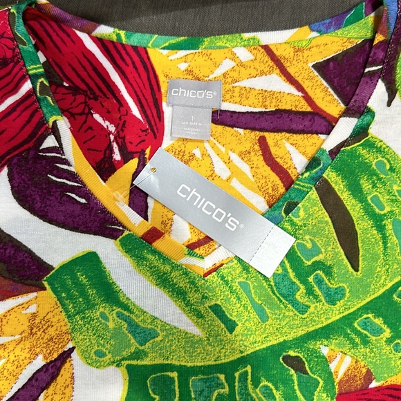 Chico’s Women Colorful Leaves V Neck Tee Size 1/Small - Picture 5 of 12